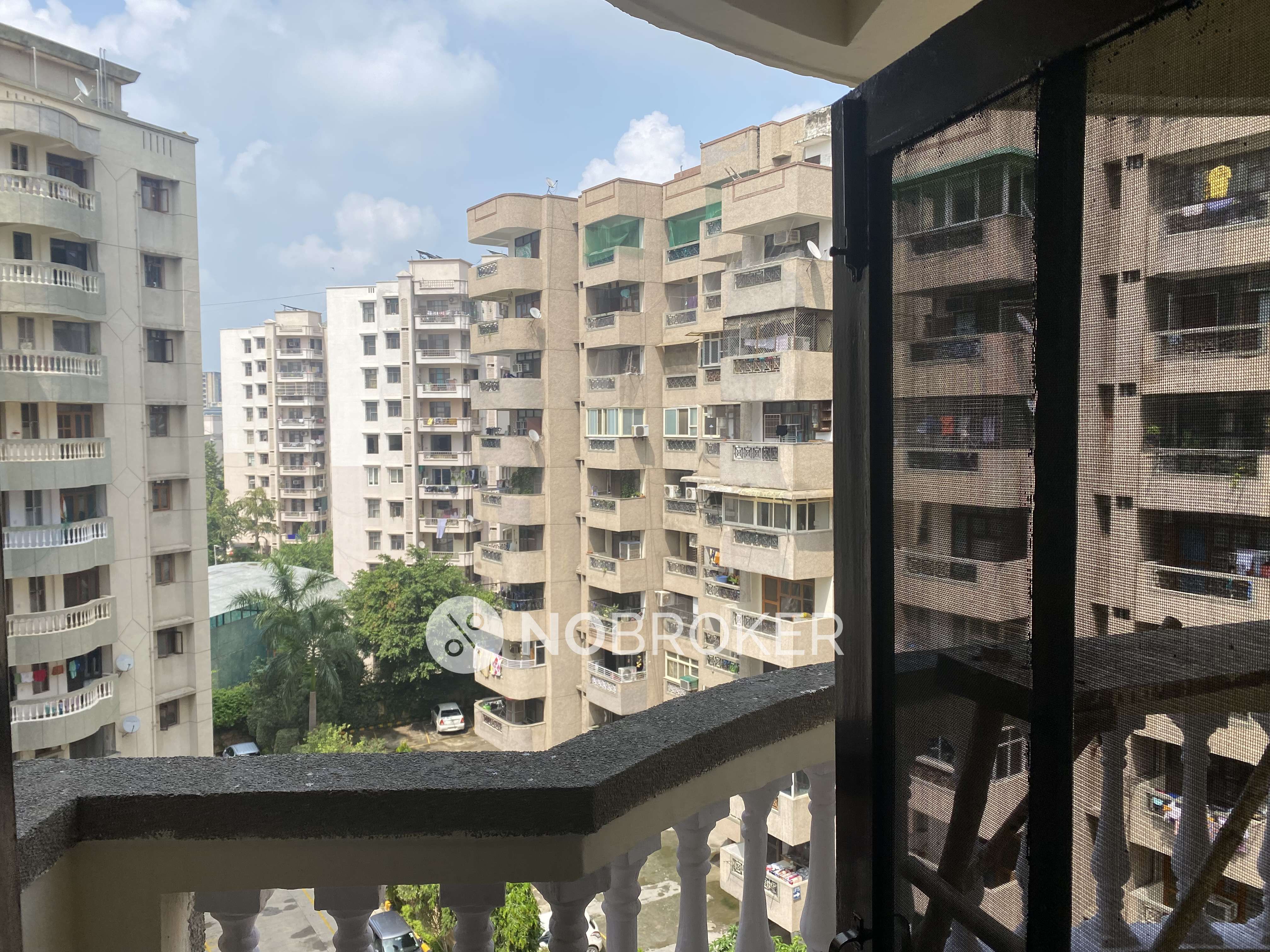 Cghs Medinova Apartment