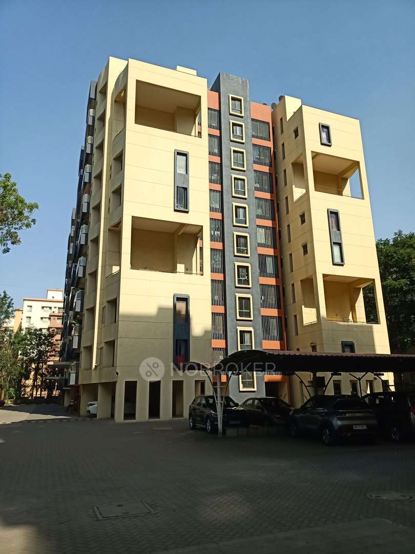Clover Acropolis