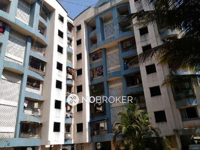 Reputed Caroline Apartment