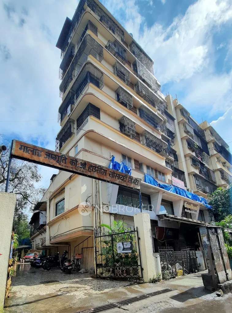 Godrej Woodscapes