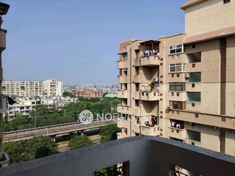 Mohinder Apartments