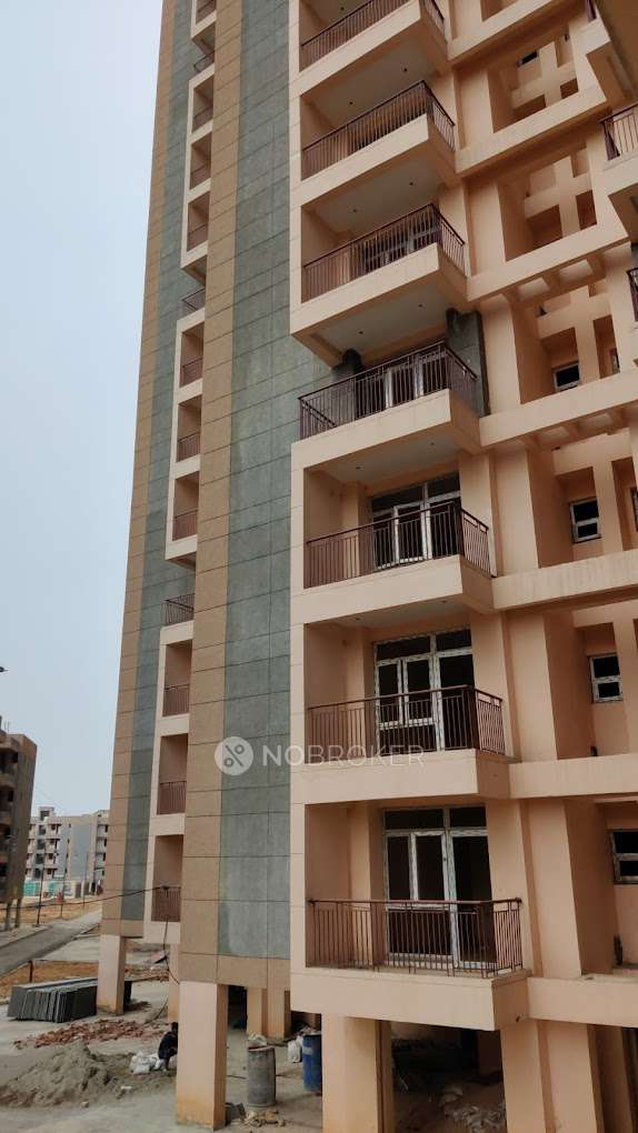 Yamuna Expressway Authority Flat