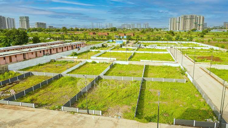 Rising Spaces 24K Real Assets