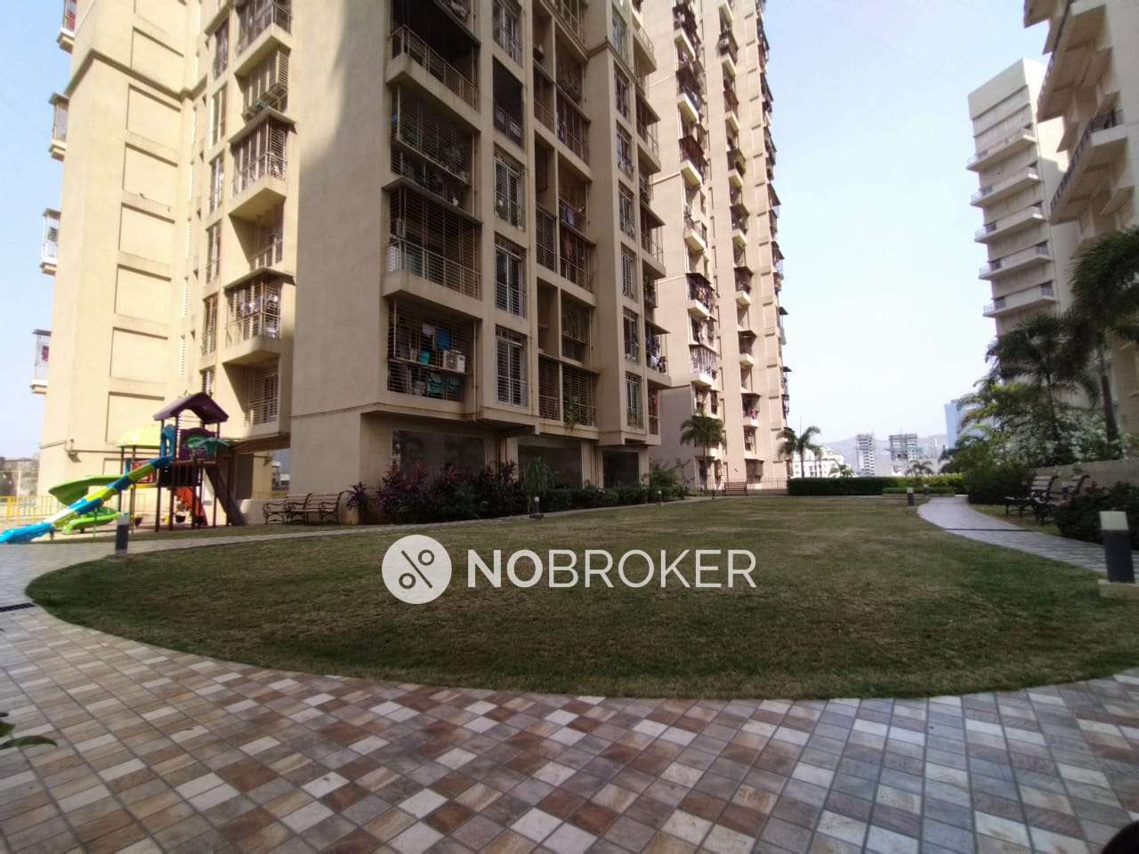 Pyramid Signature Heights