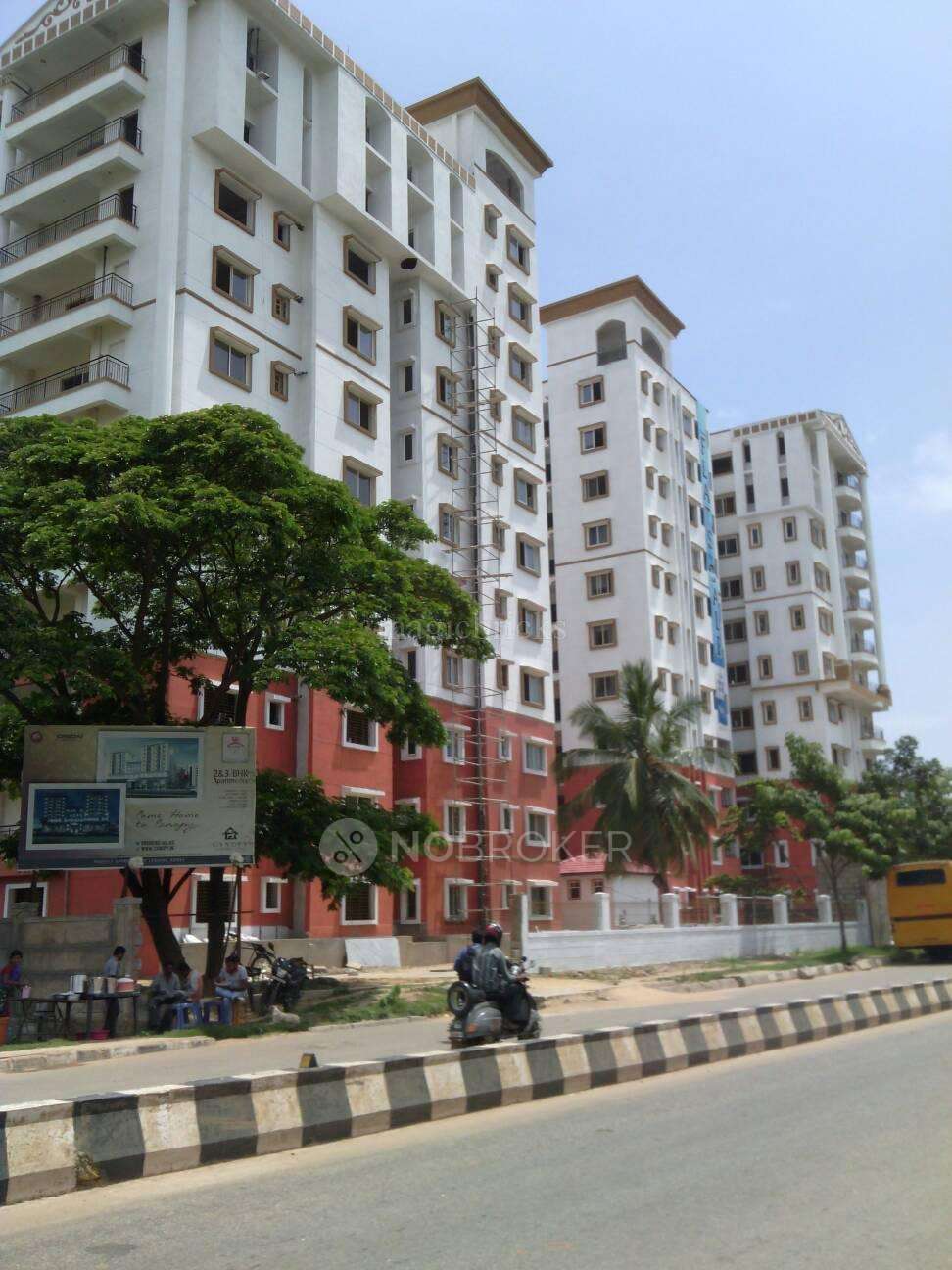 Godrej Woodscapes