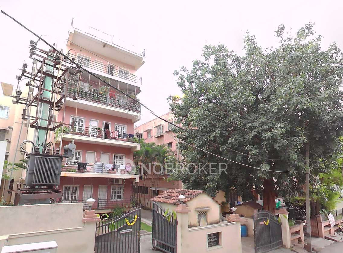 Polo Garden Apartment