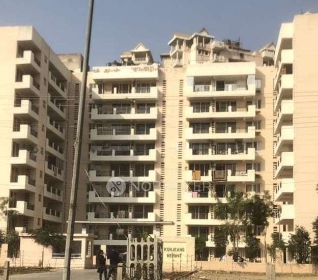 Landmark Kunjeans Height