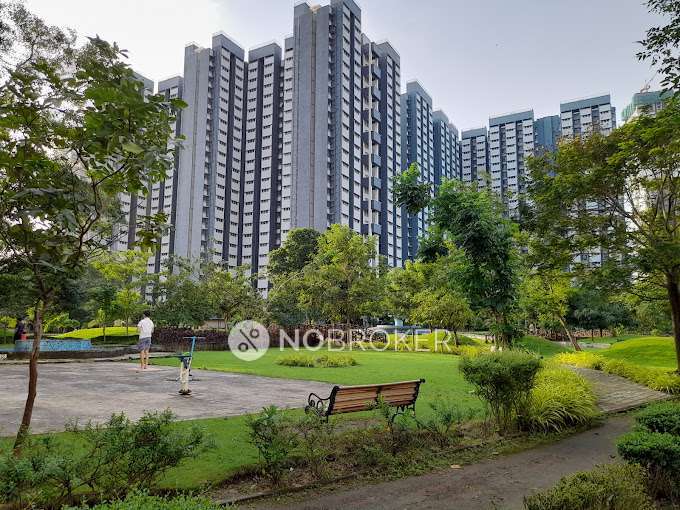 Ornate Florals, Dadar West