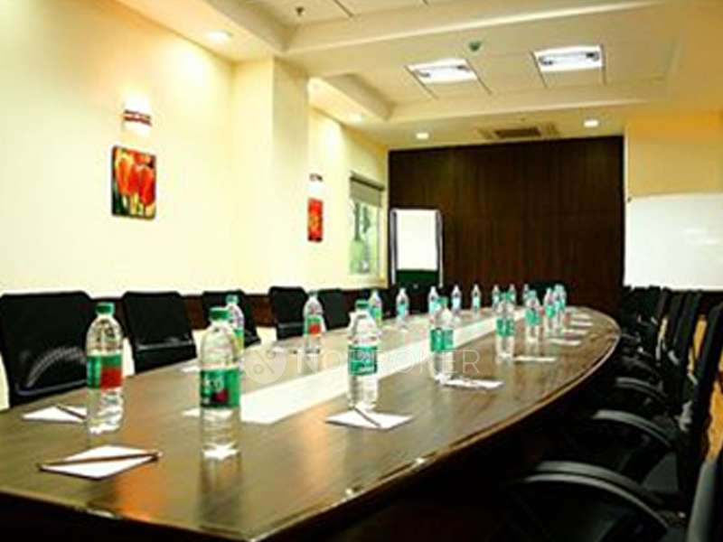 Raheja Square
