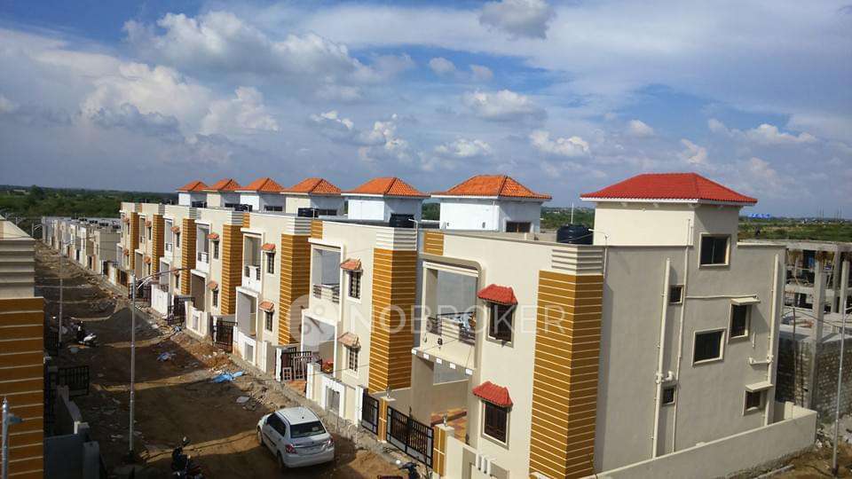 Sri Mythri Villas