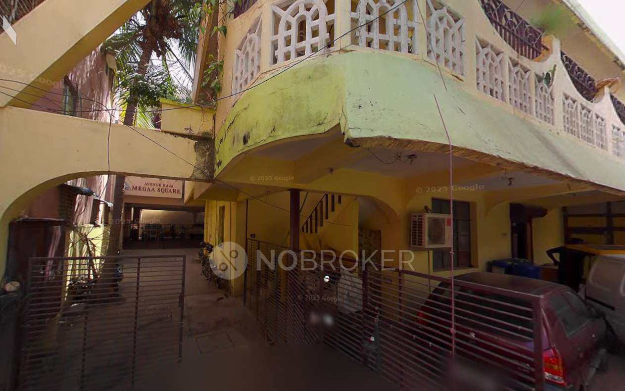 Avenue Raja Mega Square