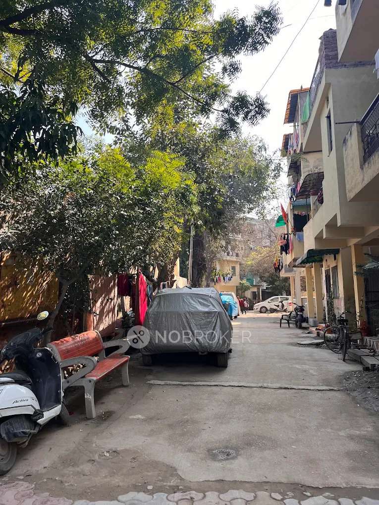 Pragati Kunj Apartment