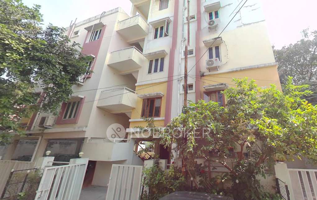 Lotus Square Apartment